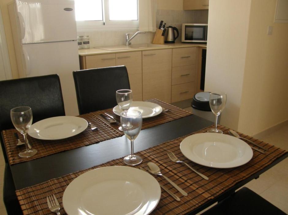 Kronos Holiday Apartments Паралимни Стая снимка